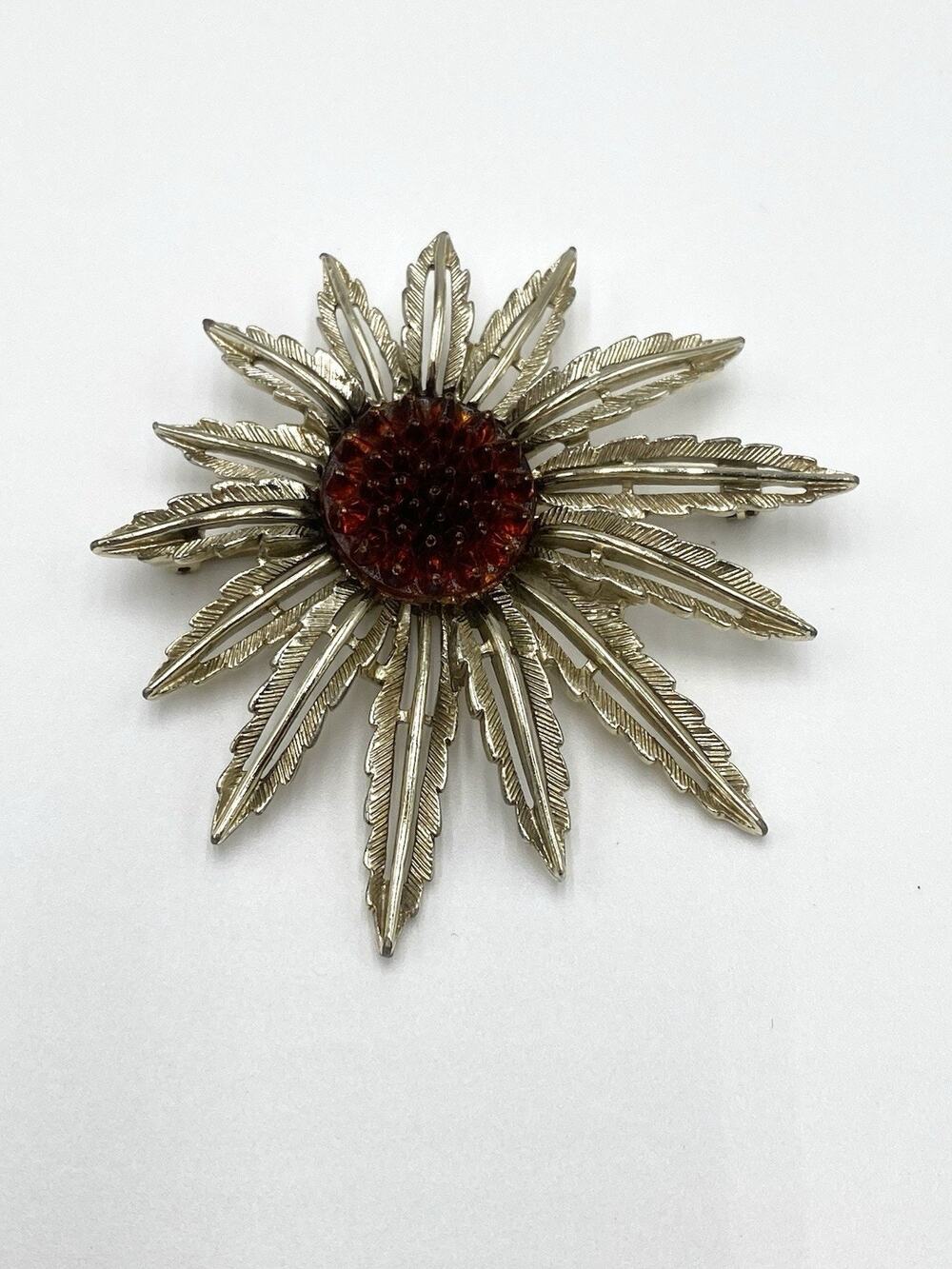 SARAH COVENTRY Vintage Large Flower Sunflower Brooch Pin